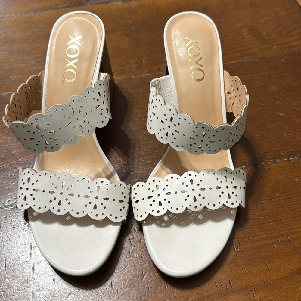 XOXO Sonia Heeled Sandals Size 8M